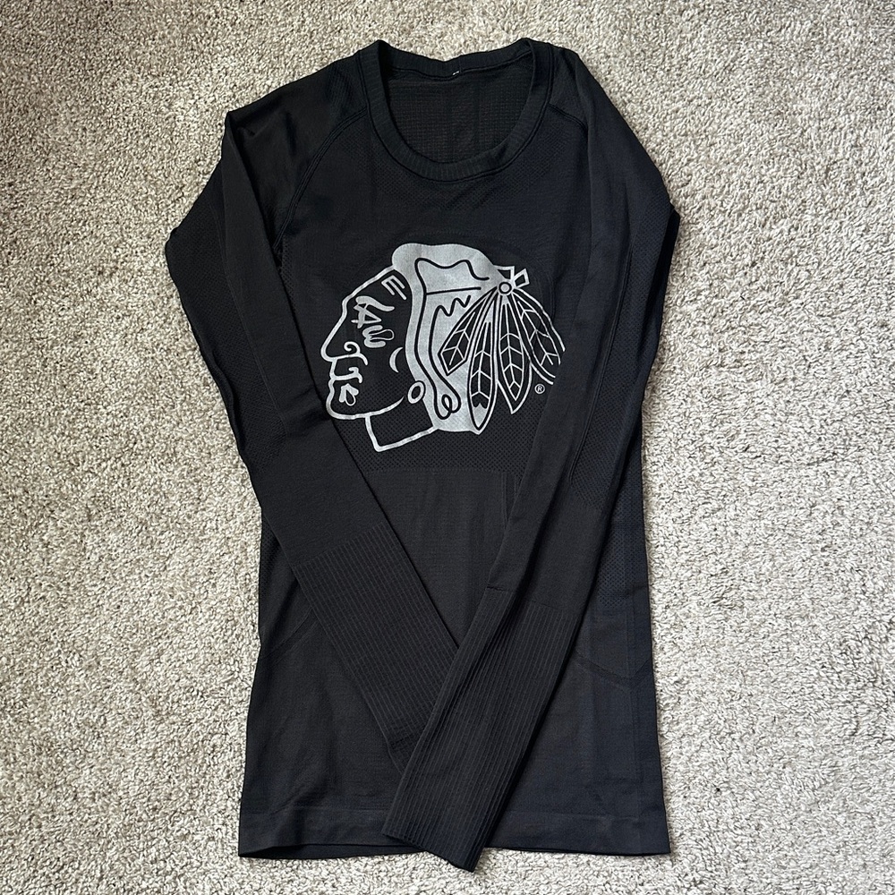 lululemon athletica x chicago blackhawks long sleeve